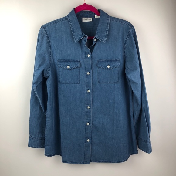The Vermont Country Store Button Down 